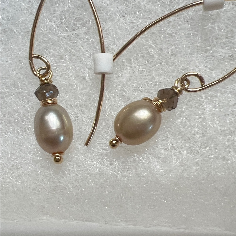 DEBRA FABIAN MARQUIS PEARL DROPS Earrings